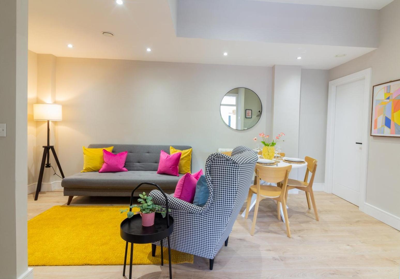 Guestready - Encantando O Apartamento 2Br No Newmarket Hall Dublin Eksteriør bilde