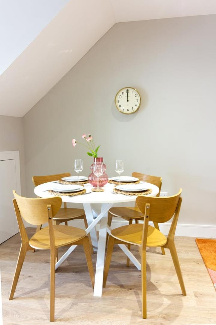 Guestready - Encantando O Apartamento 2Br No Newmarket Hall Dublin Eksteriør bilde